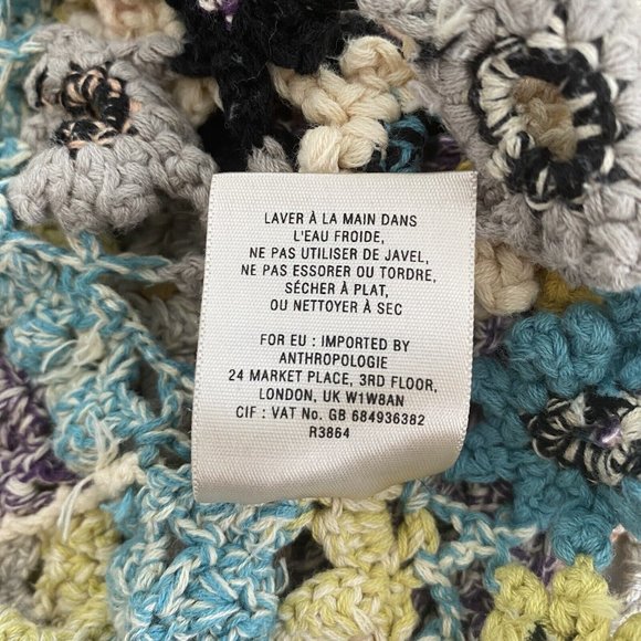 Anthropologie Edie Open Crochet Top Embellished Flower Sleeveless Sweater Knit M - Picture 10 of 10